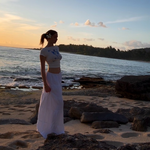 Meet your Posher, Amelia - Picture 2 of 2